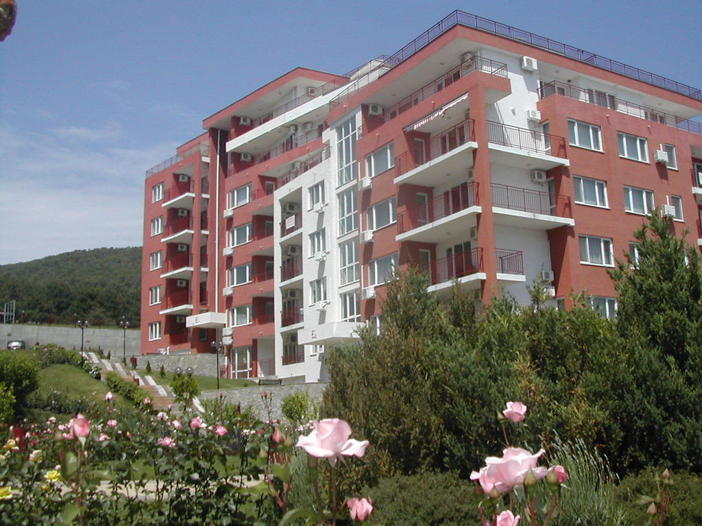 Marina Panorama Grand Resort Private Apartments Sveti Vlas Extérieur photo