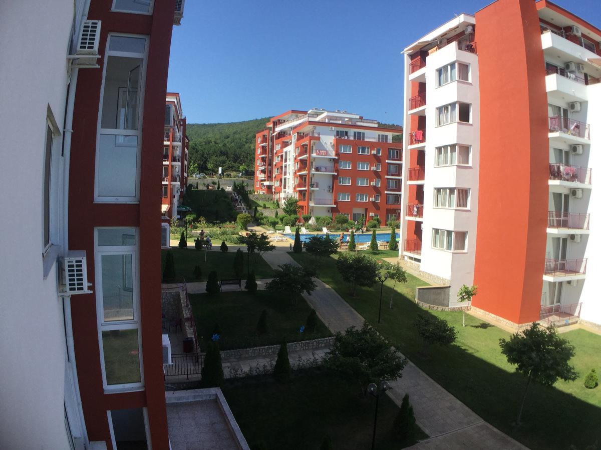 Marina Panorama Grand Resort Private Apartments Sveti Vlas Extérieur photo